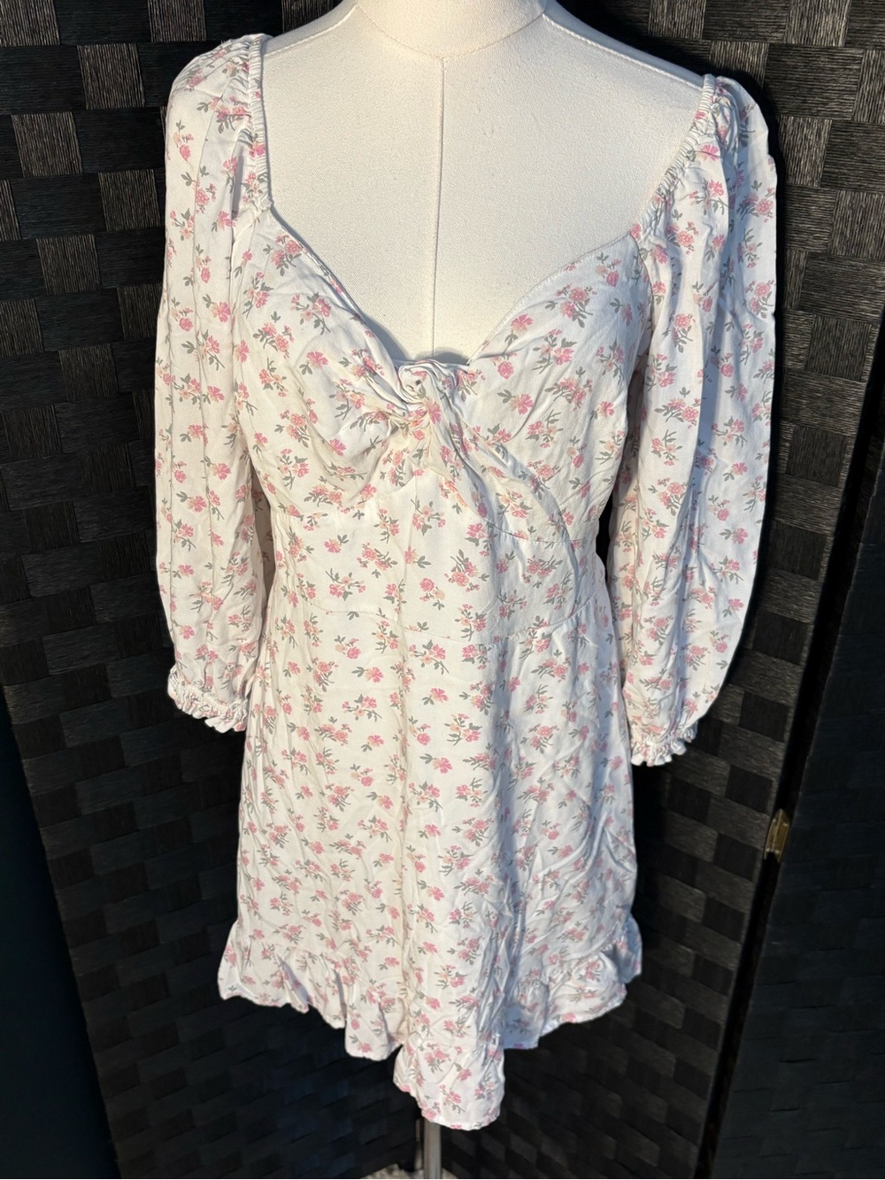 Hollister Cottagecore Floral Milkmaid Mini Dress Puff Sleeve White Pink